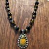 Collar Bumblebee